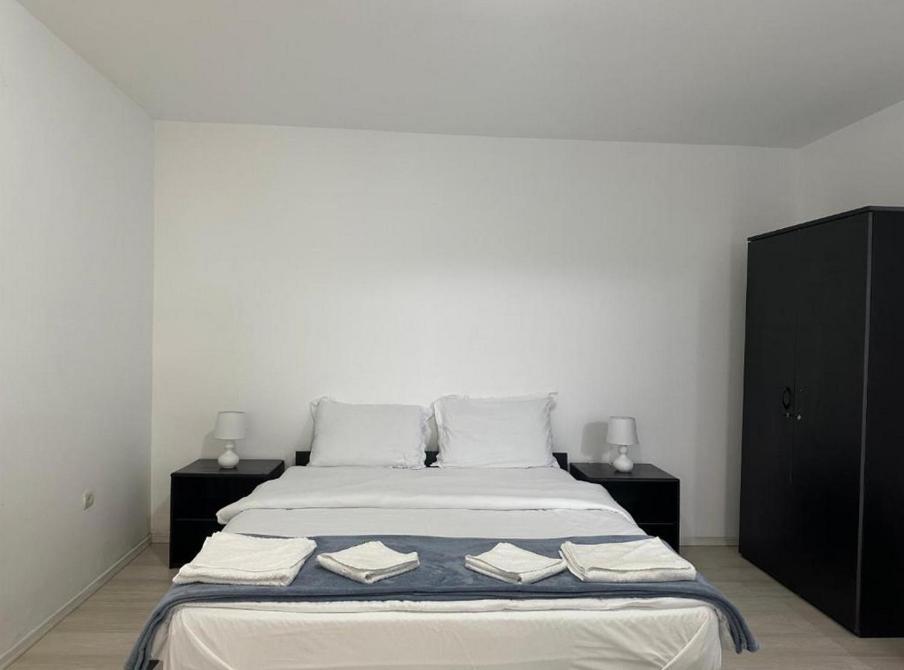 Bam Hotel Vama Veche Esterno foto